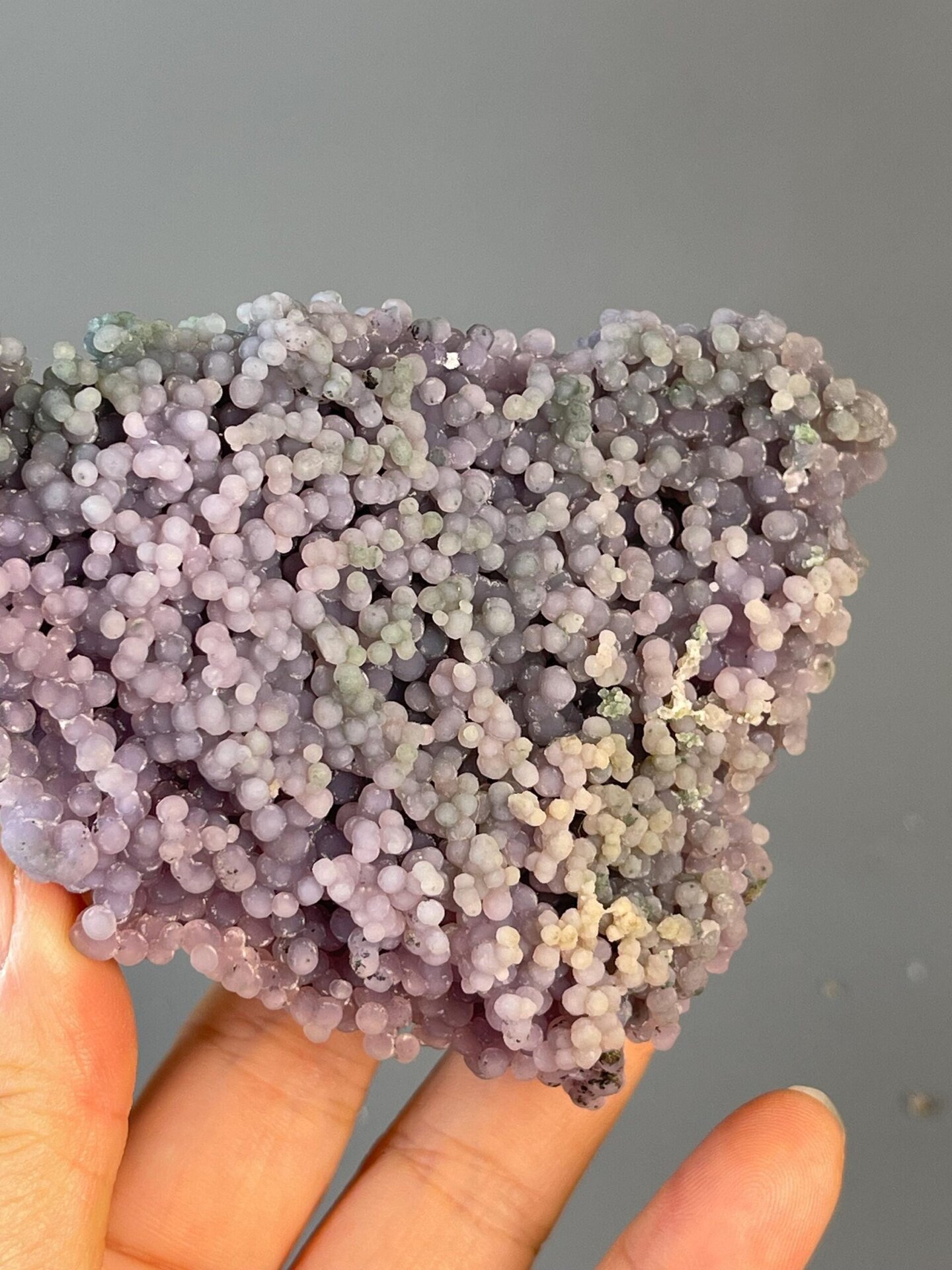 Botryoidal chalcedony SiO2 grape agate, Indonesia