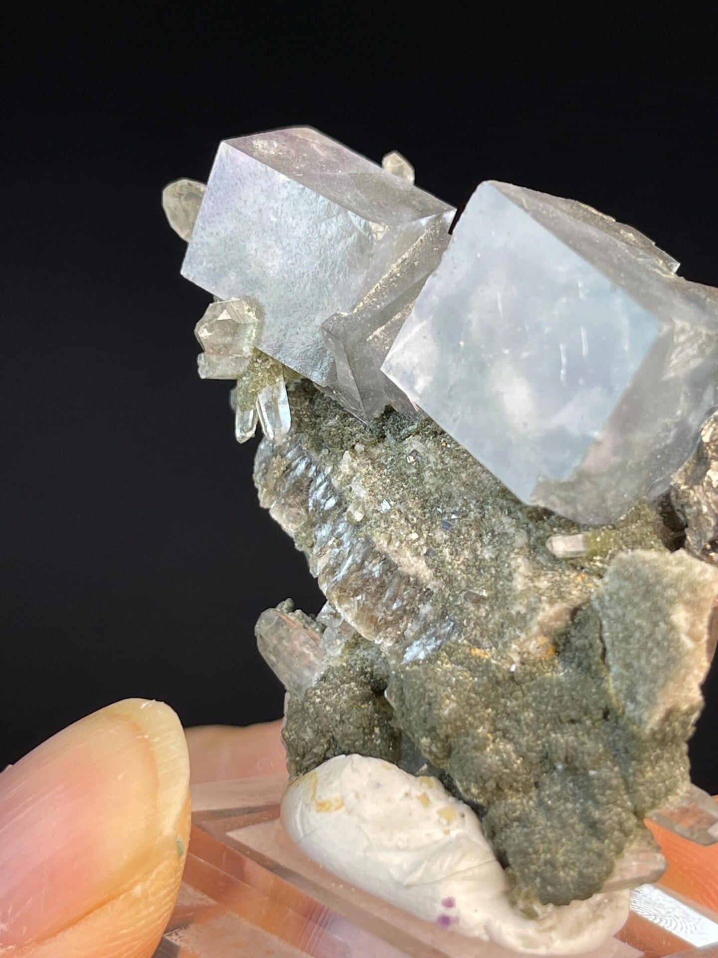 Fluorite CaF2 isometric double cube blue purple, Hunan