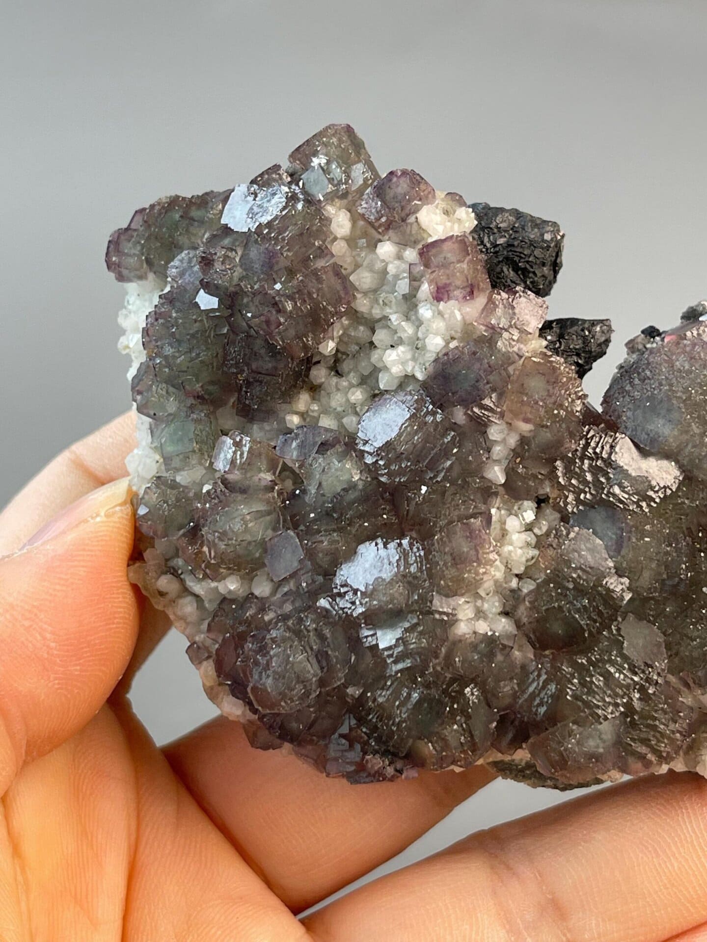Close-up of purple and green phantom zones in fluorite