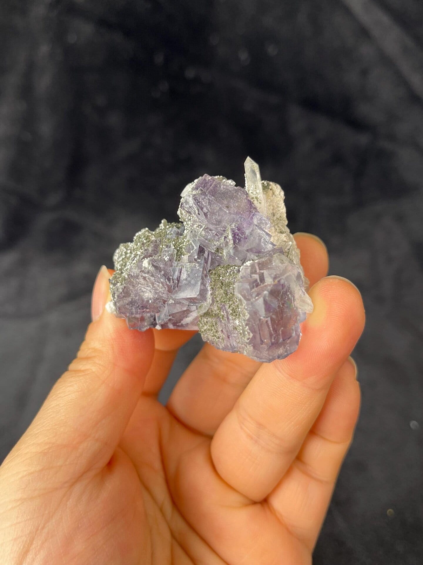 Fluorite with purple window inclusion and quartz growth, YGX