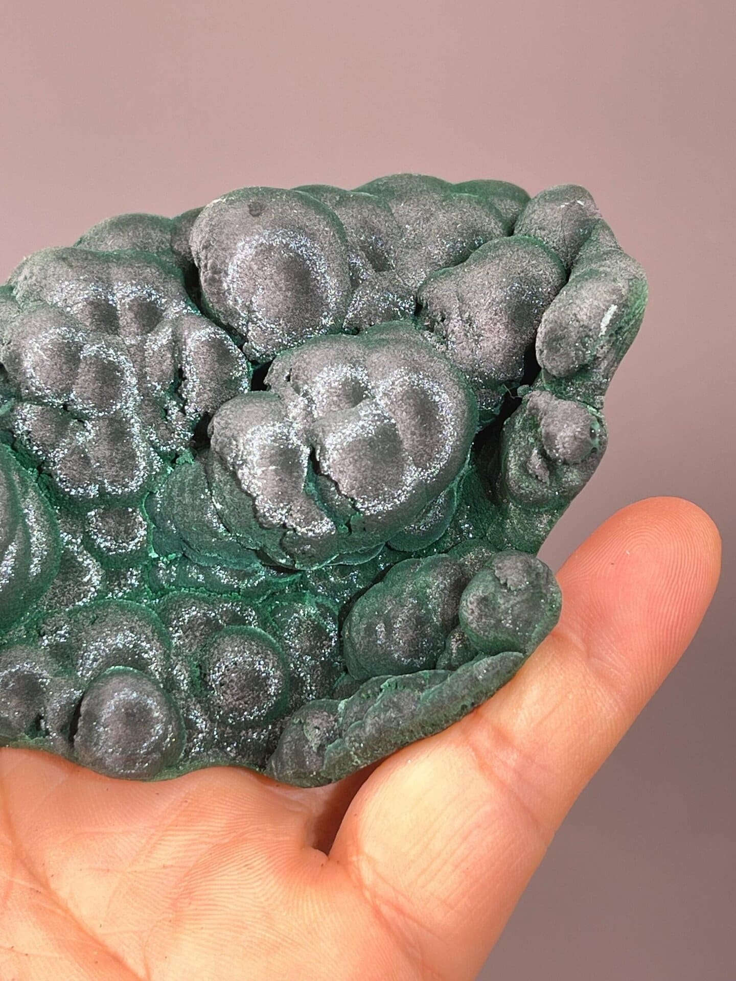 Malachite Cu2CO3OH2 monoclinic large cluster, Yangchun