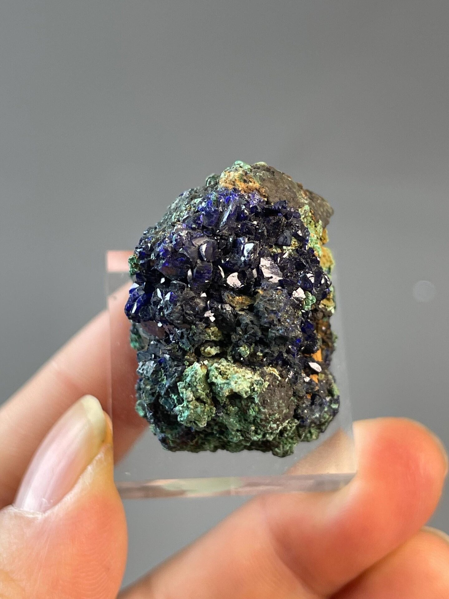 Blue green gold iridescent colors on chalcopyrite, Peru