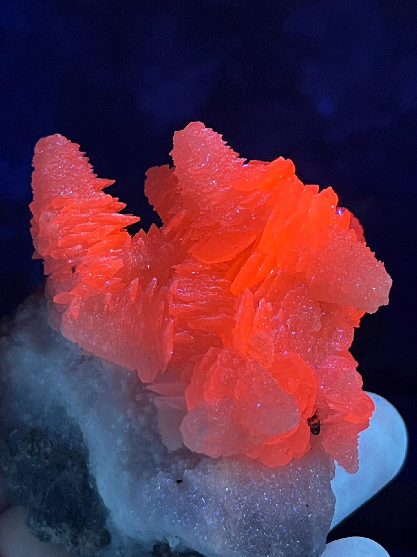 Calcite cluster with distinctive crystal pattern, Fujian origin