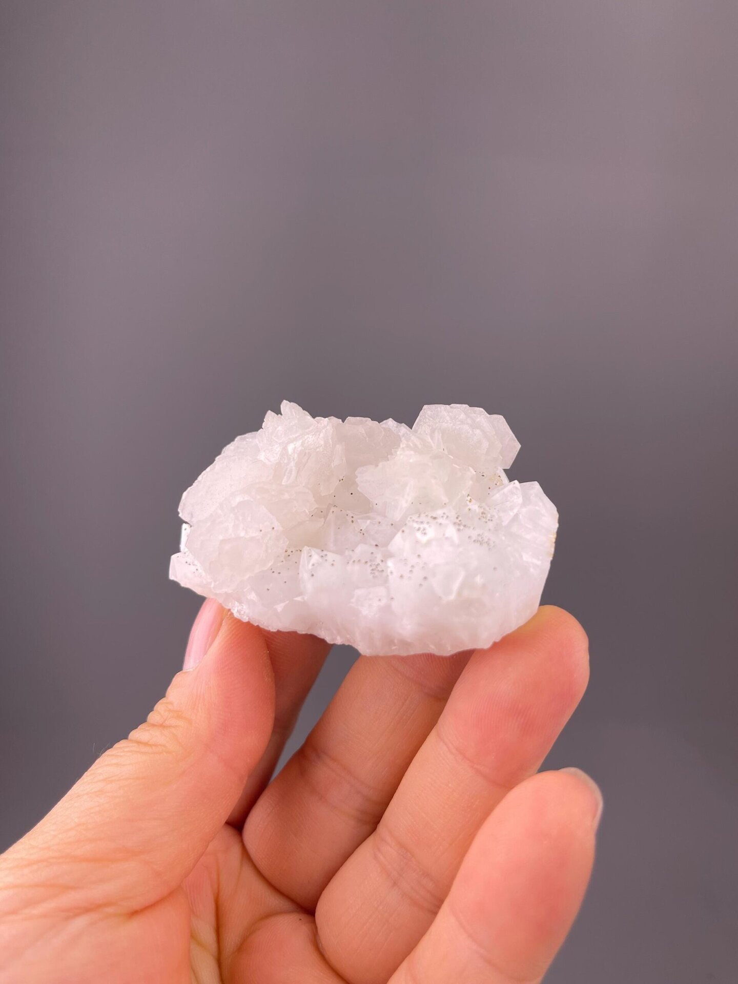 SiO₂ trigonal quartz with associated FeS₂ pyrite crystals