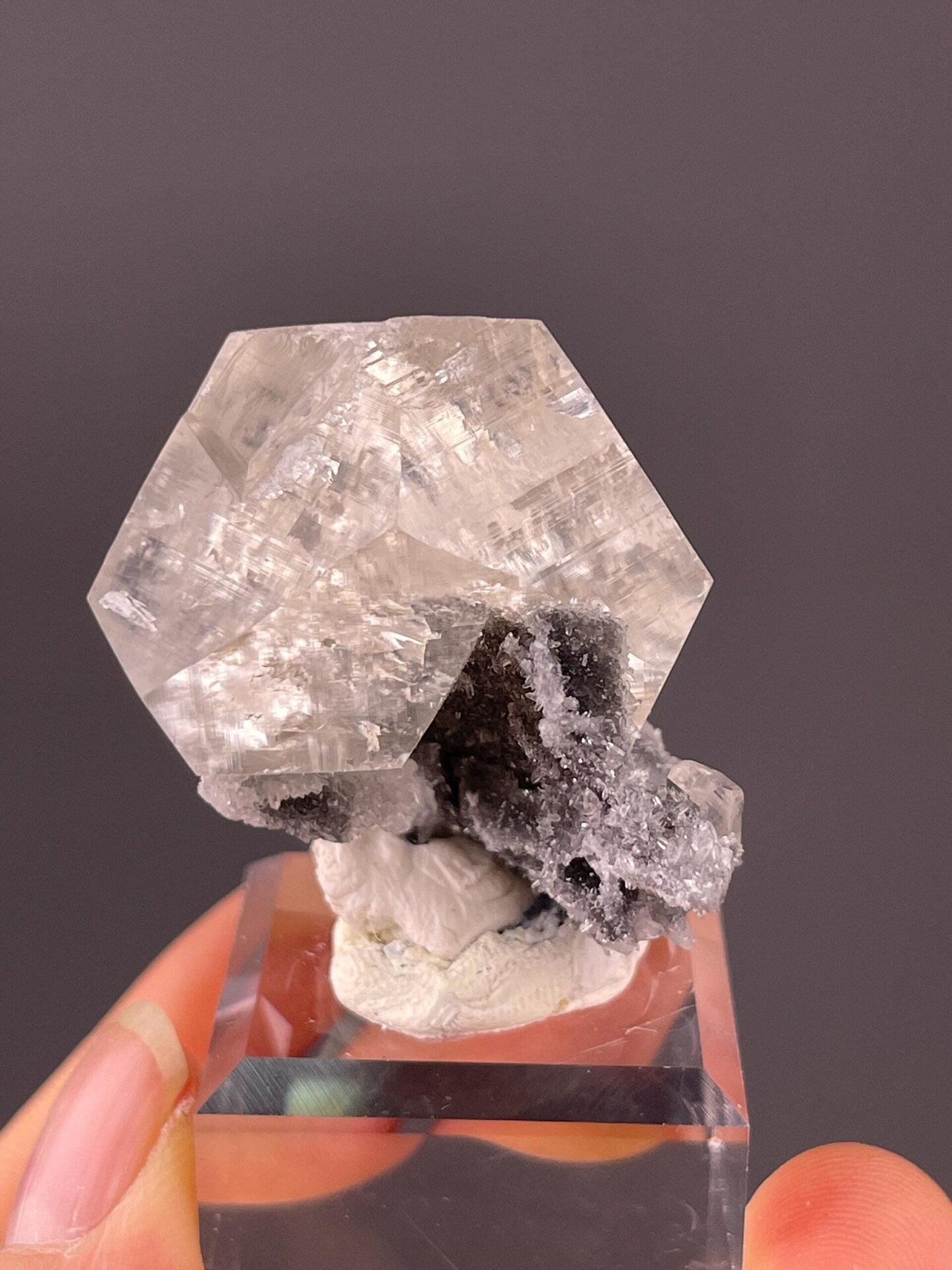 Fujian calcite specimen measuring 1.3×1.1×1.1 inches