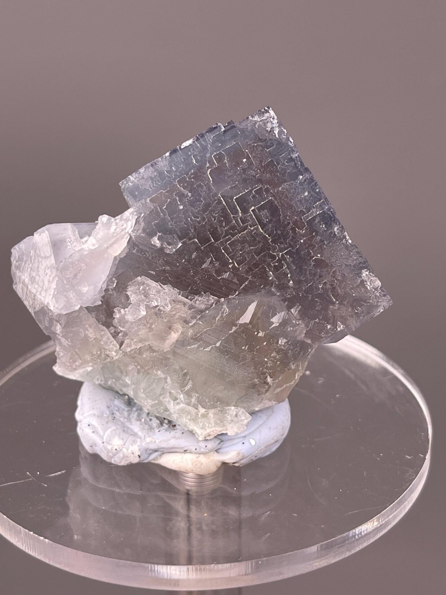 Full view of etched purple-blue fluorite cube Fujian