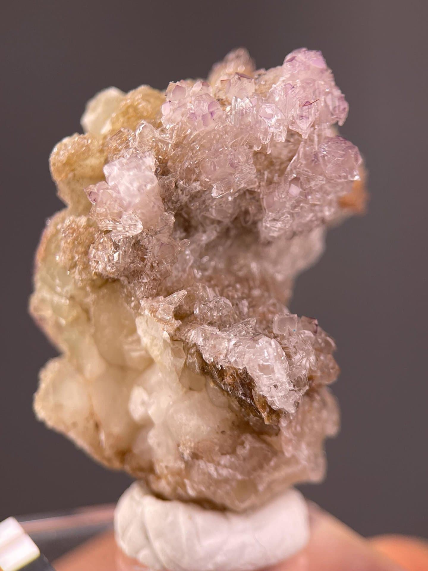 Isometric fluorite crystal with pale purple color gradient