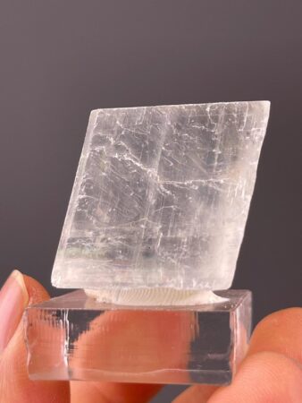 Iceland Spar Raw Optical Calcite - Double Refraction Crystal - Sourced from China - Perfect for Metaphysical Practices