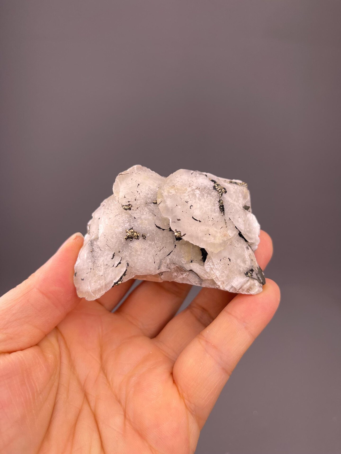 Overlapping petal calcite formations close-up