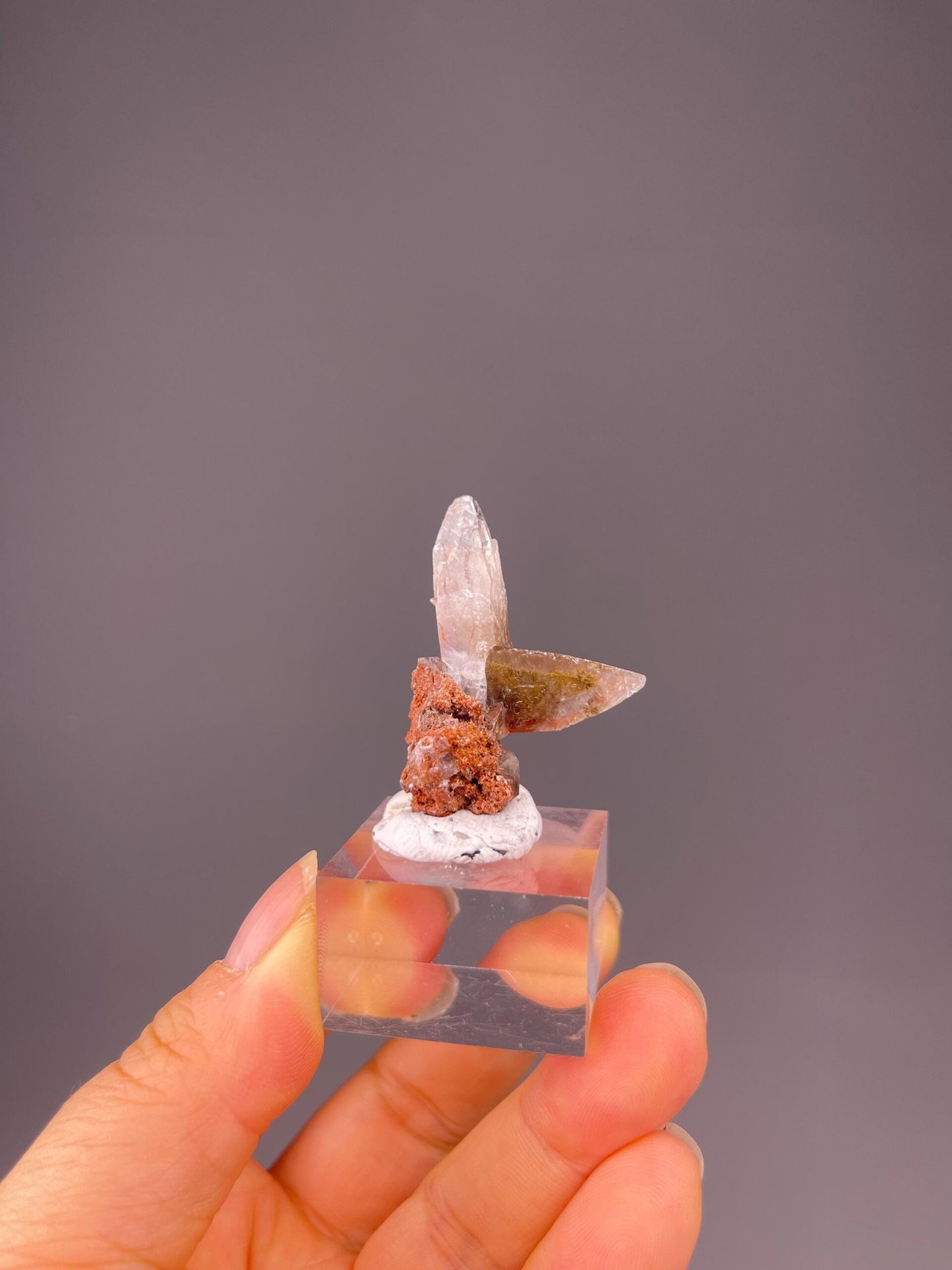 Feather-like fibrous inclusion inside calcite close-up
