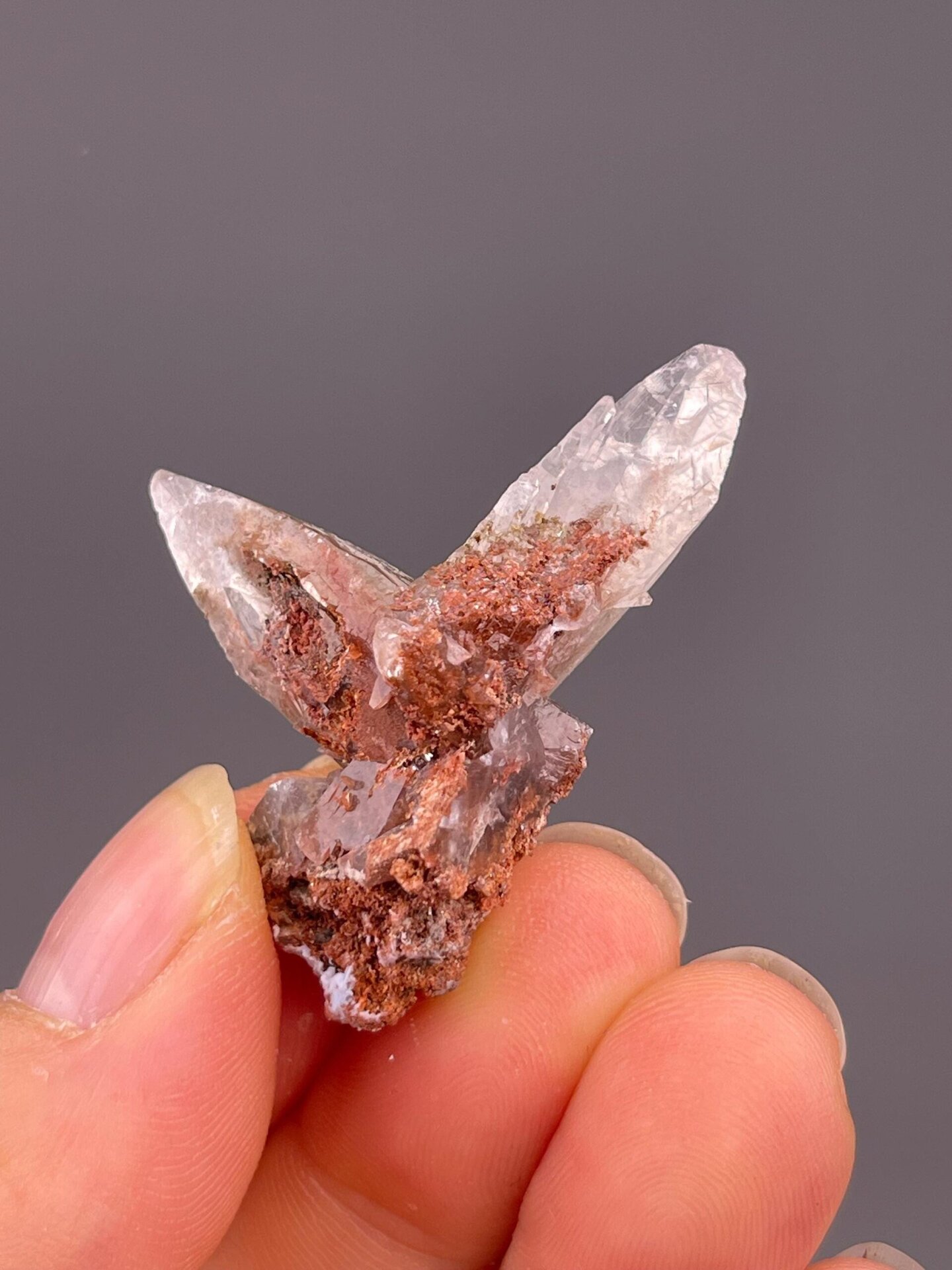 Feather calcite Anhui scale reference view