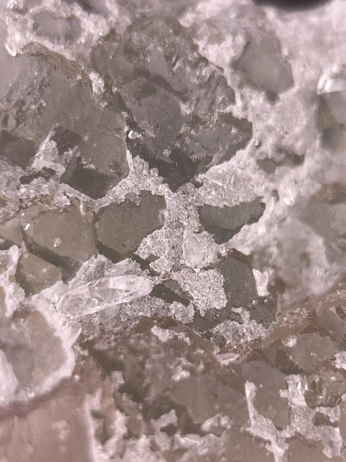 Scale reference of green sugar fluorite from Fujian