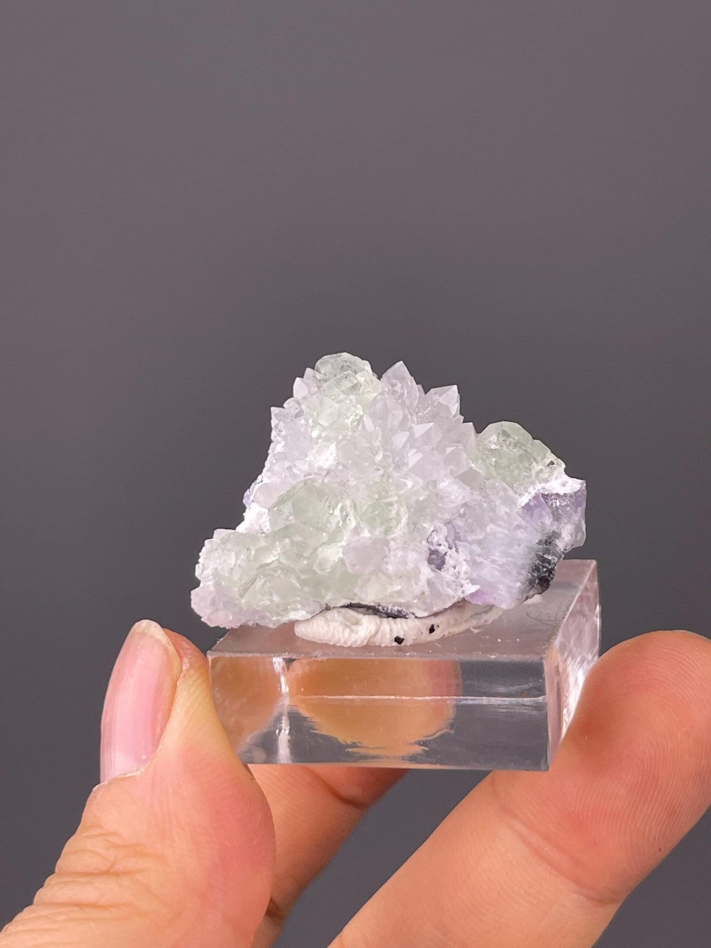 Side view of fluorite quartz cluster from Fujian China