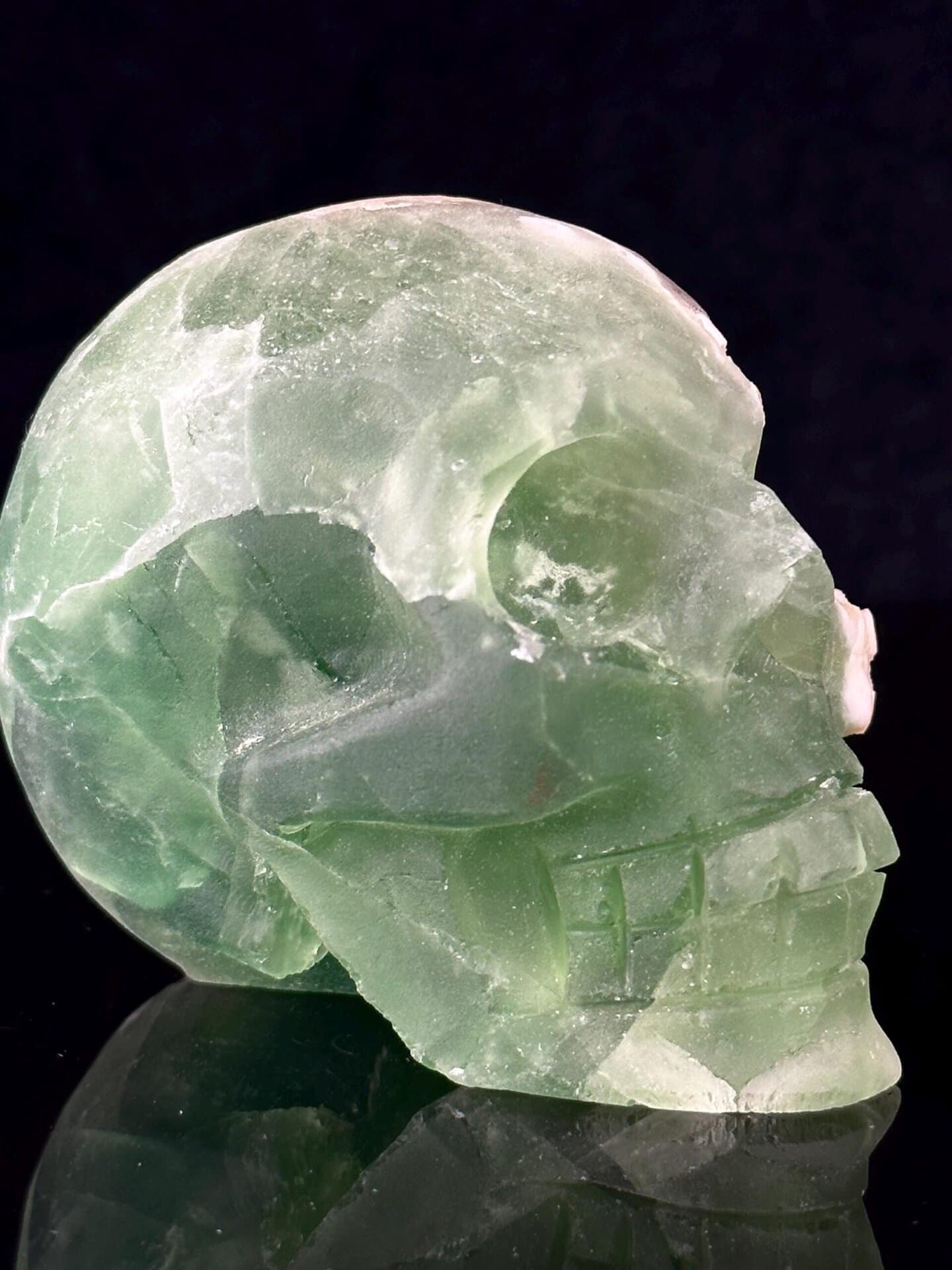 Top view of fluorite skull showing crown and geode