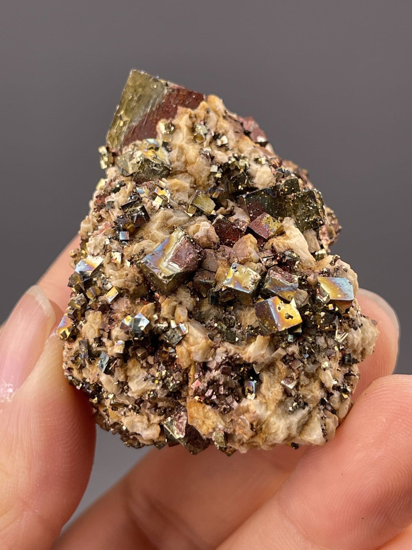 Chalcopyrite showing rainbow iridescent tarnish, Dexing City, 2.8 g