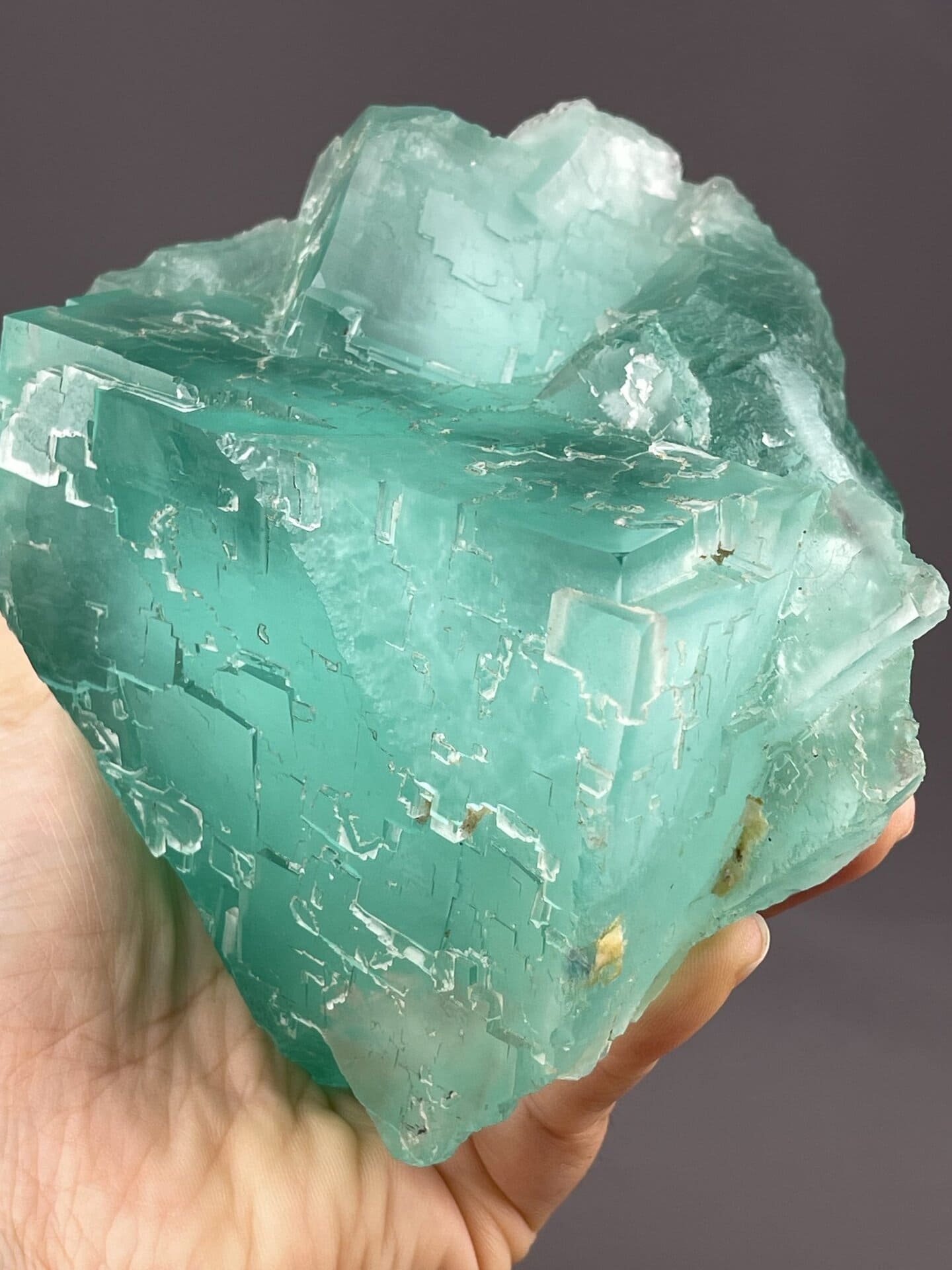 Mint-green fluorite specimen profile, Chenzhou, Hunan, China