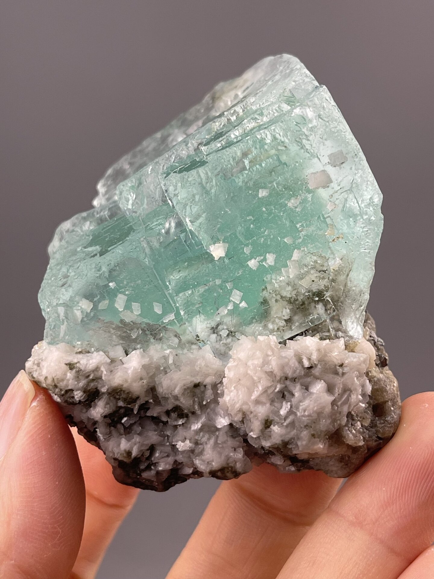 Fluorite cubic cluster in purple, Yaogangxian Mine, Hunan