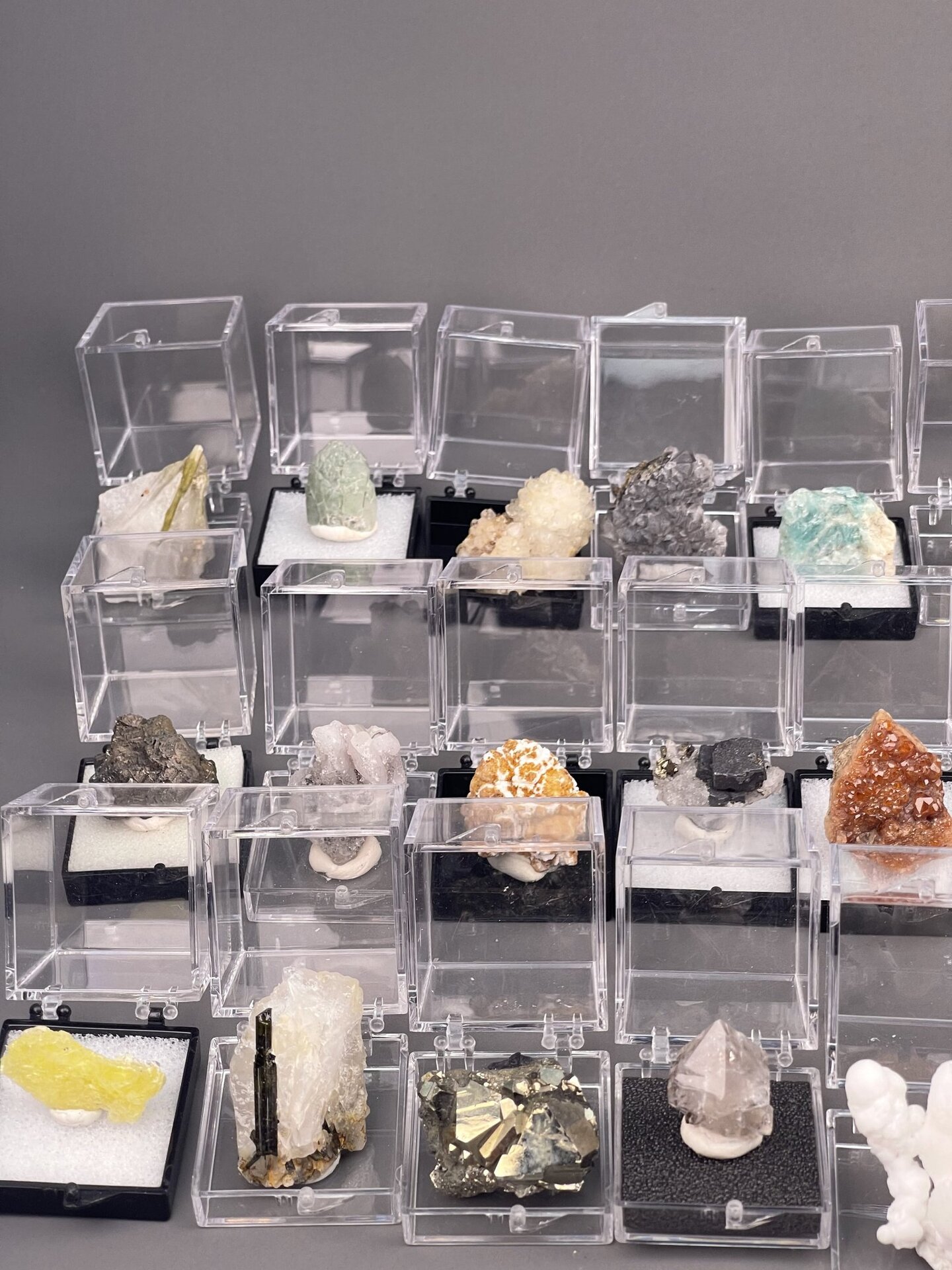 35-piece mixed mineral collection from diverse global localities