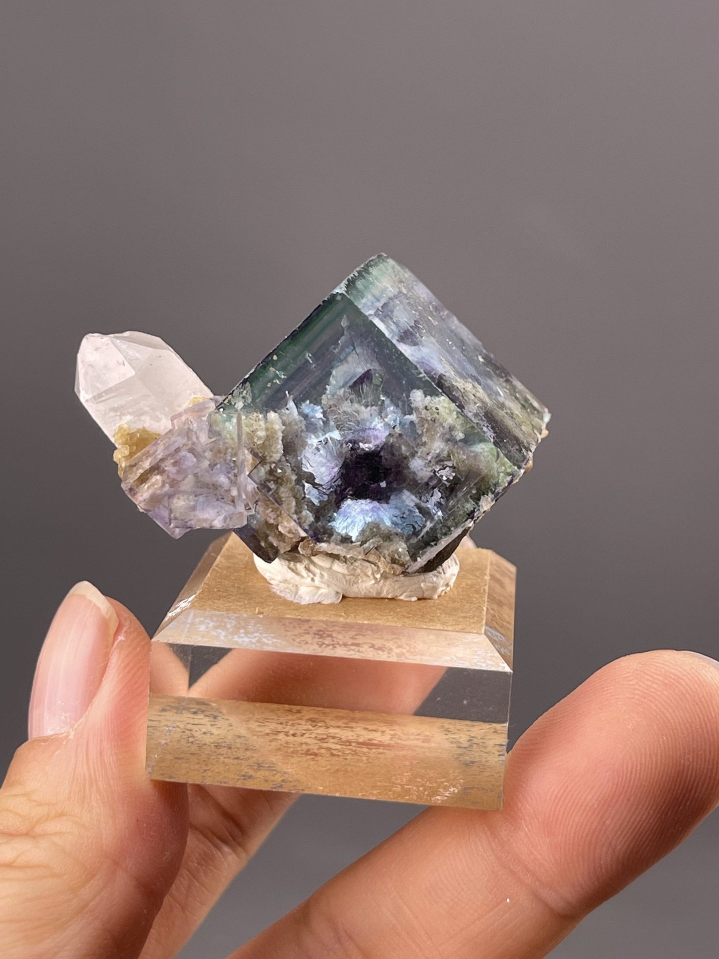 Vibrant Cubic Fluorite Crystals from Chenzhou, China – side profile