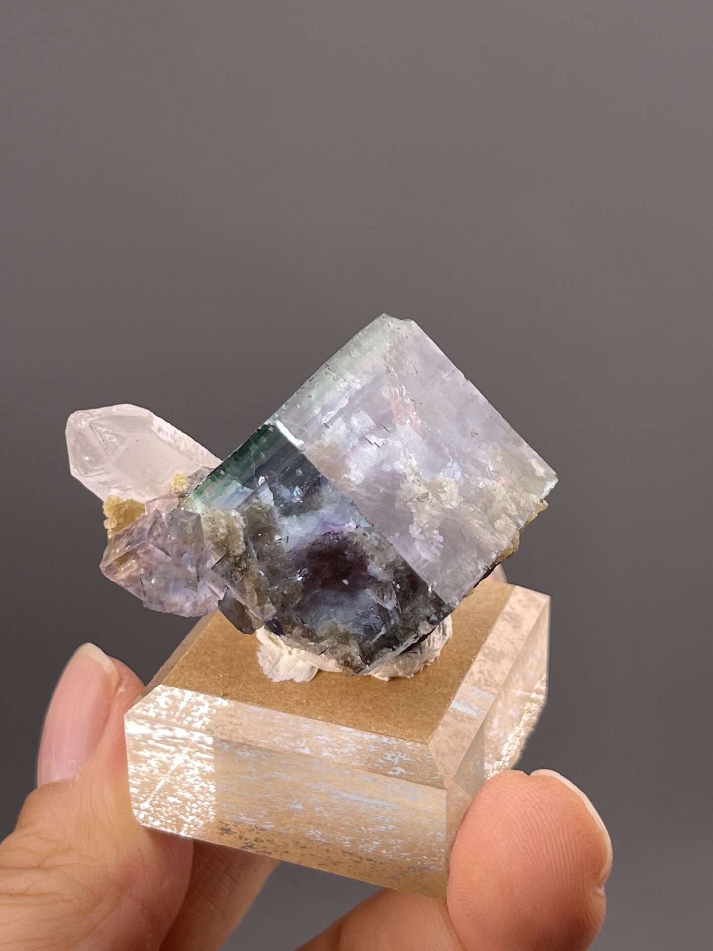 Vibrant Cubic Fluorite Crystals from Chenzhou, China – reverse side