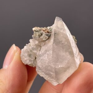 Vivid Fluorite Crystals - Zoned Elegance - Yaogangxian Mine - Collector's Gem