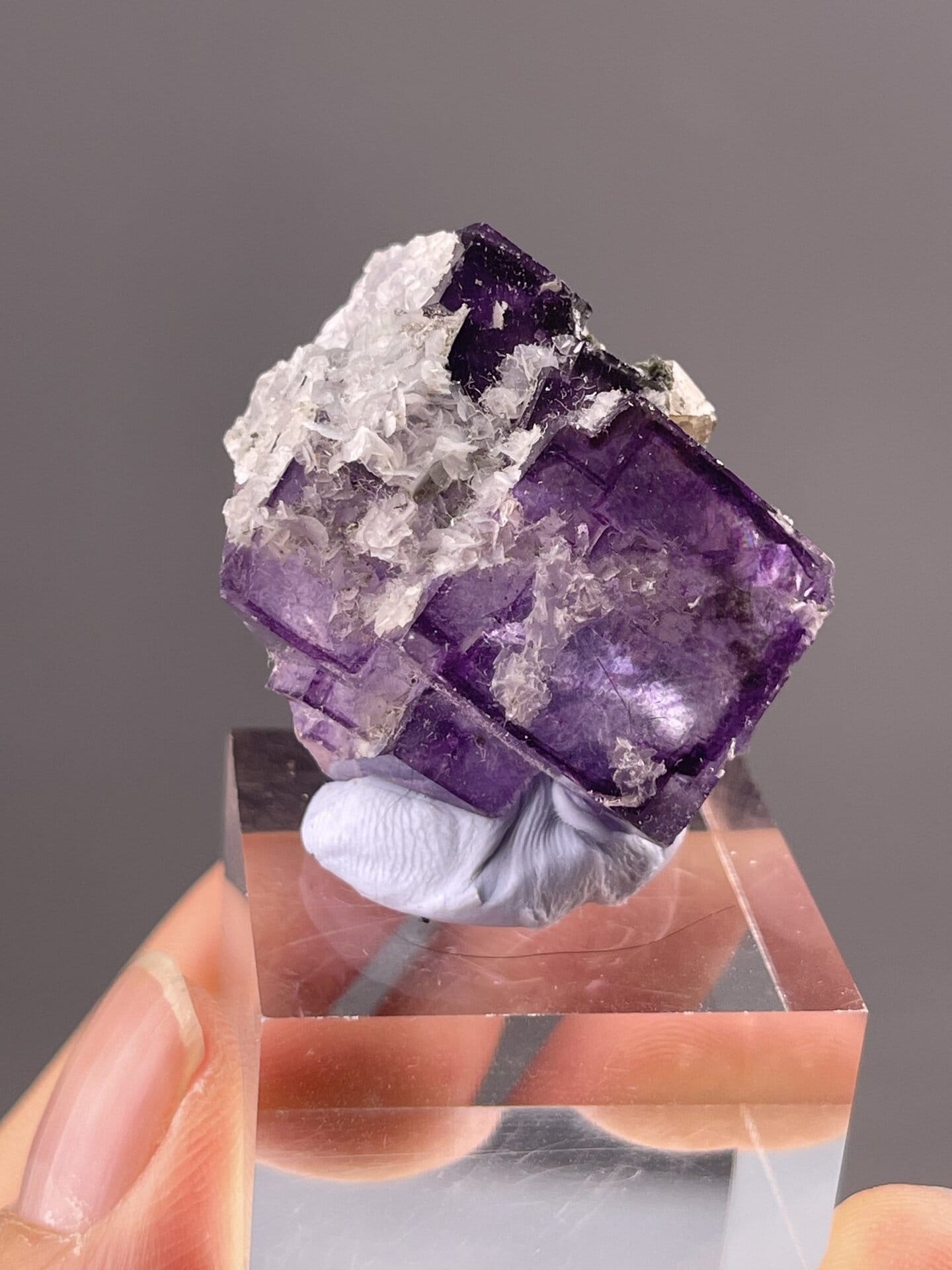 Purple Fluorite Crystals from Yaogangxian Mine, China – reverse side