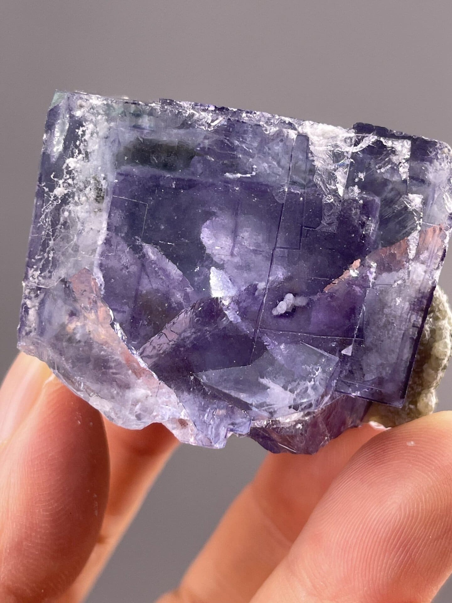 Miniature Fluorite Crystal from Yaogangxian Mine, China – reverse side