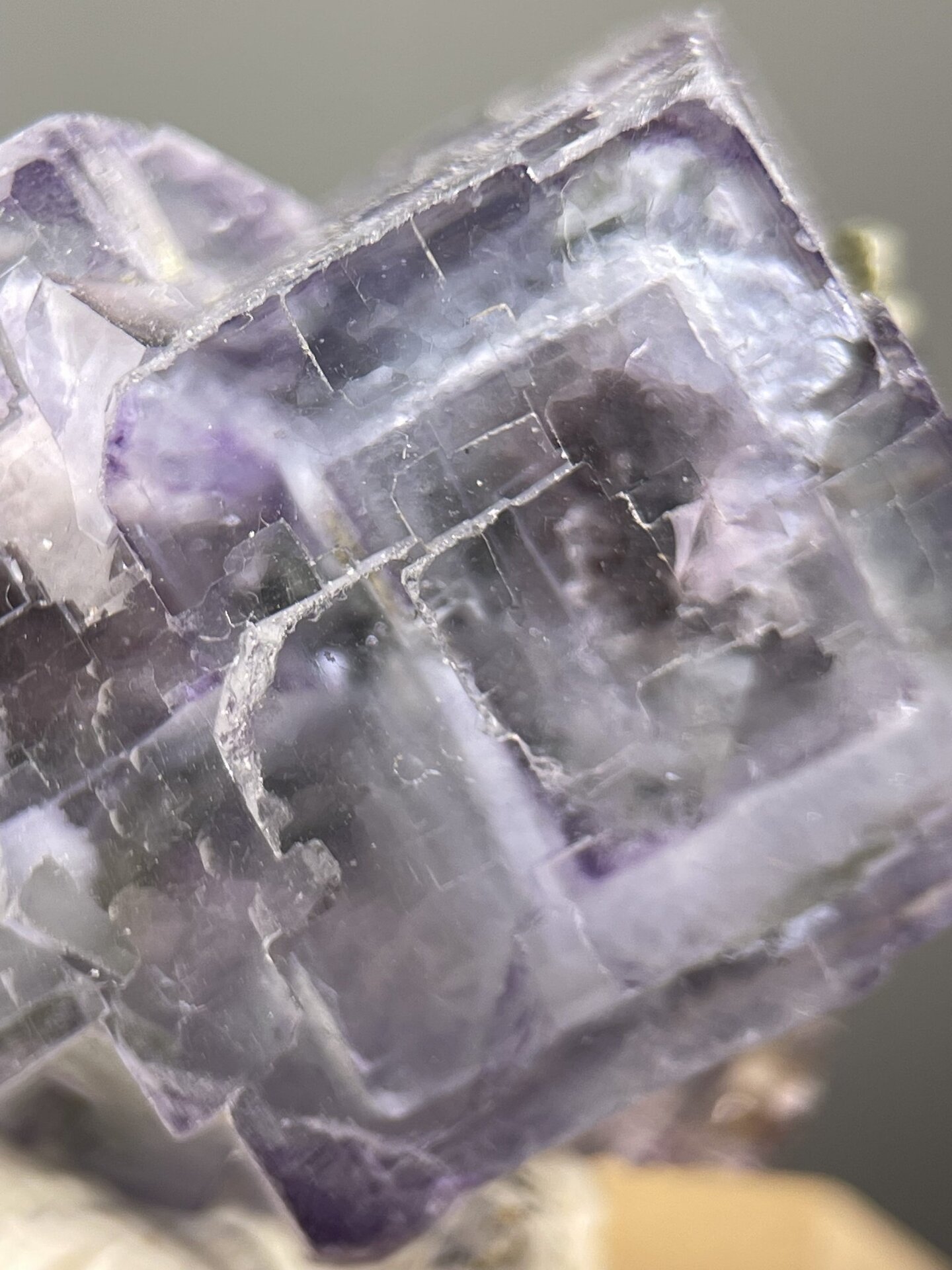 Twinned fluorite showing phantom zoning in purple tones, 0.7 g