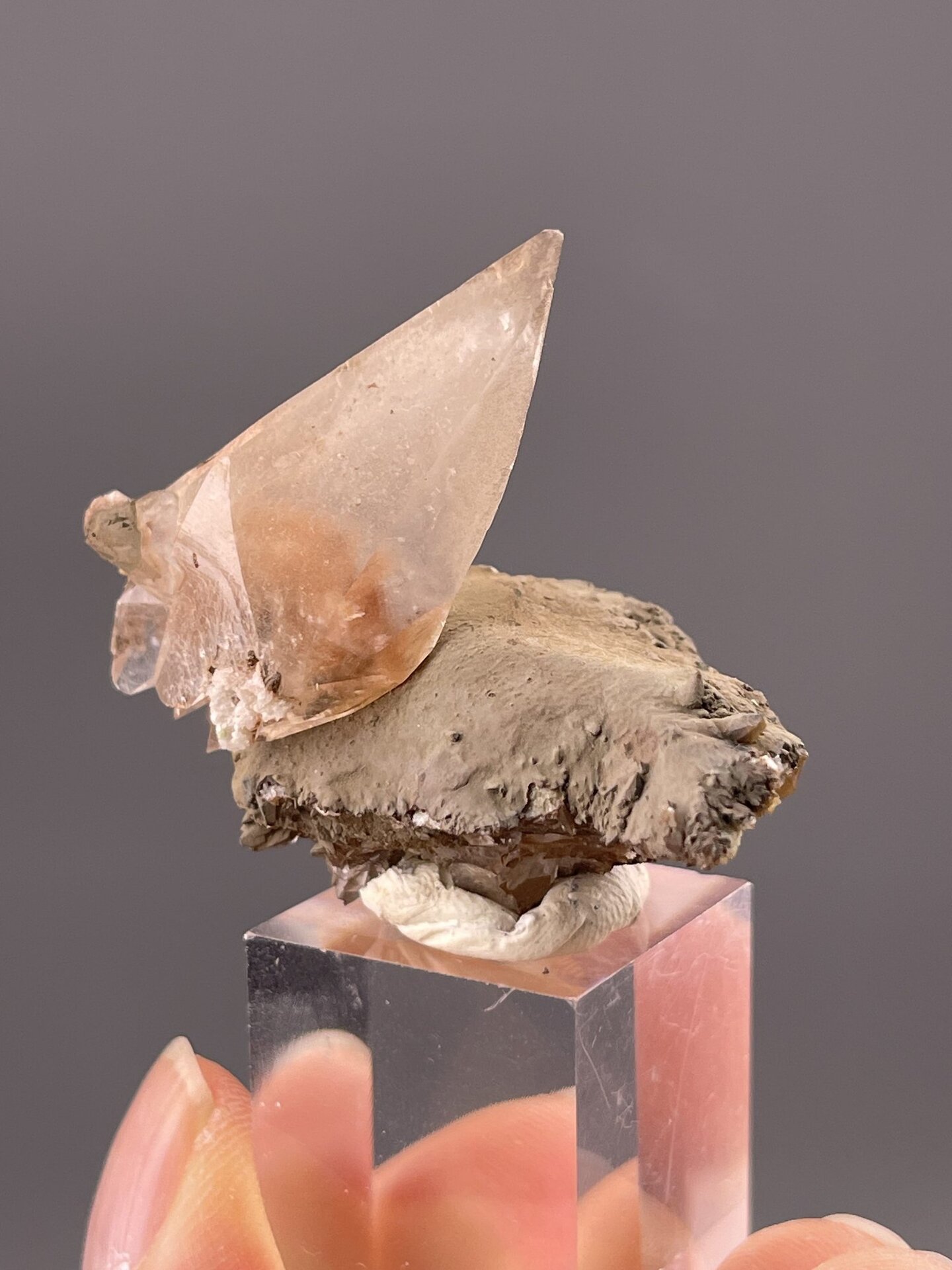 Detail of calcite surface showing vitreous luster quality
