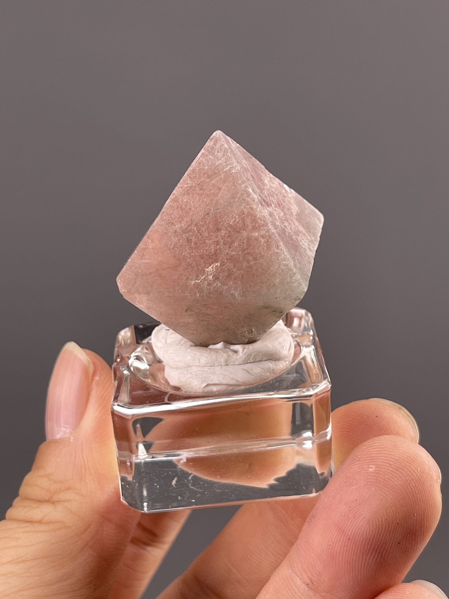 Fluorite Crystal Clusters from Inner Mongolia Origin – reverse side