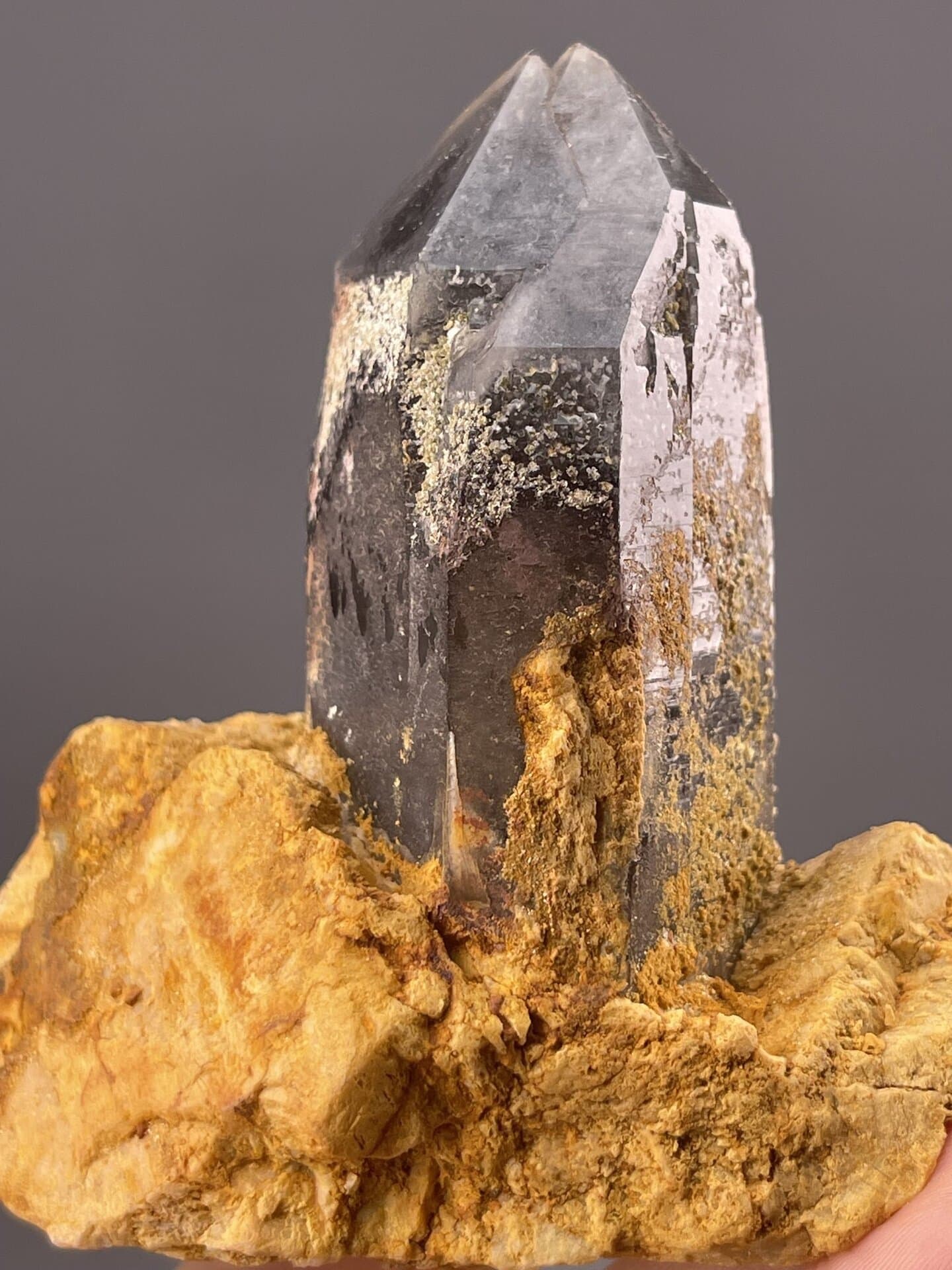 Quartz Crystal from Lanwen Mine, Yunnan, China – top-down view