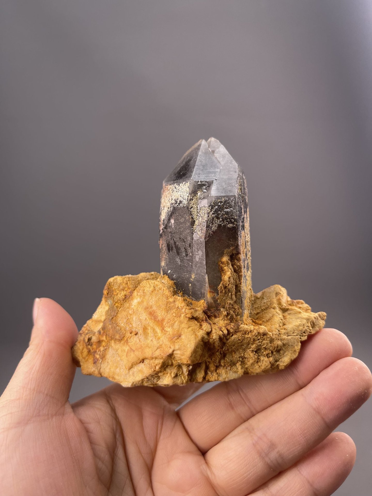 Quartz Crystal from Lanwen Mine, Yunnan, China – lustre and transparency detail