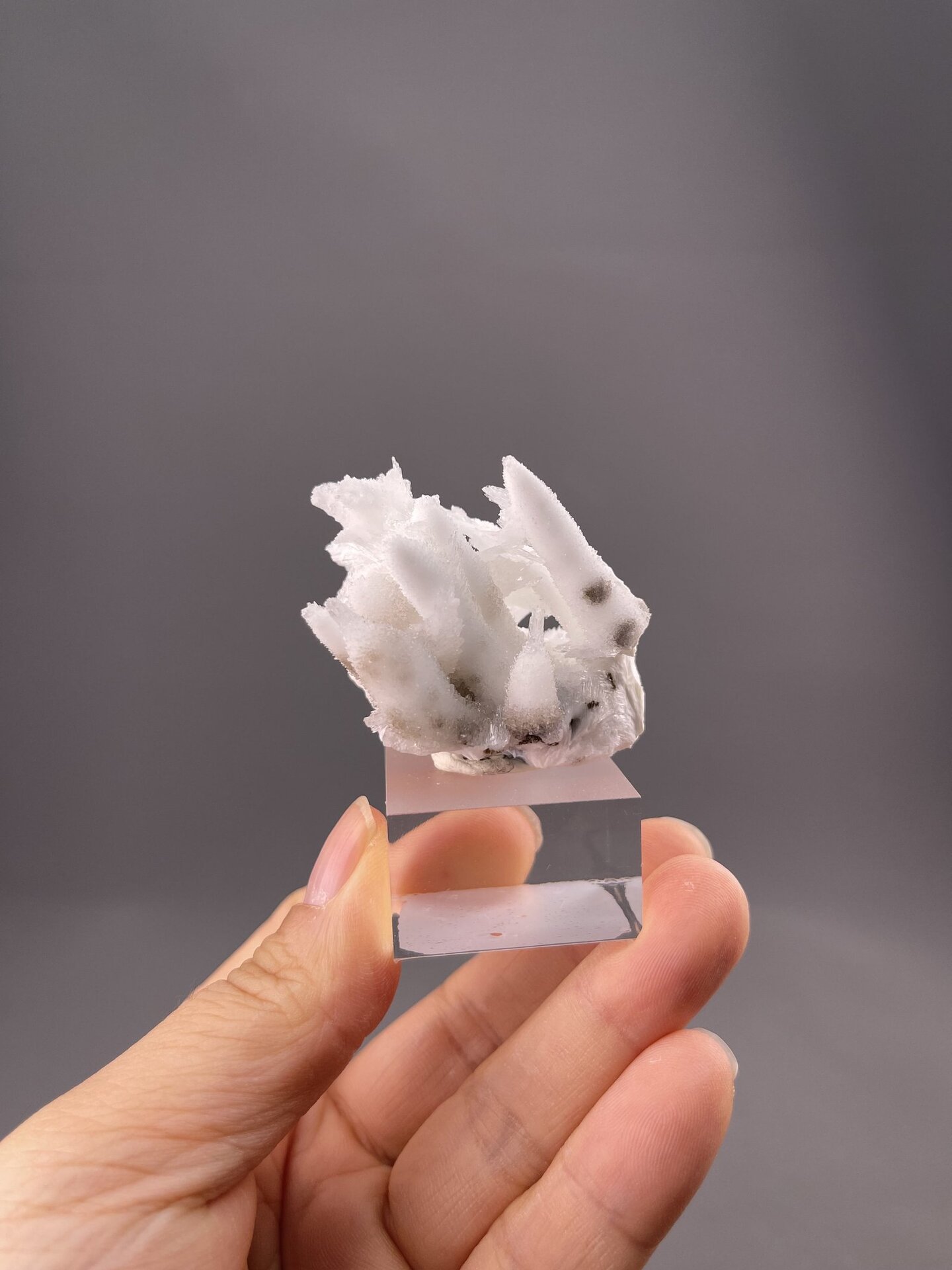 White acicular aragonite crystal cluster from Guizhou Province, China