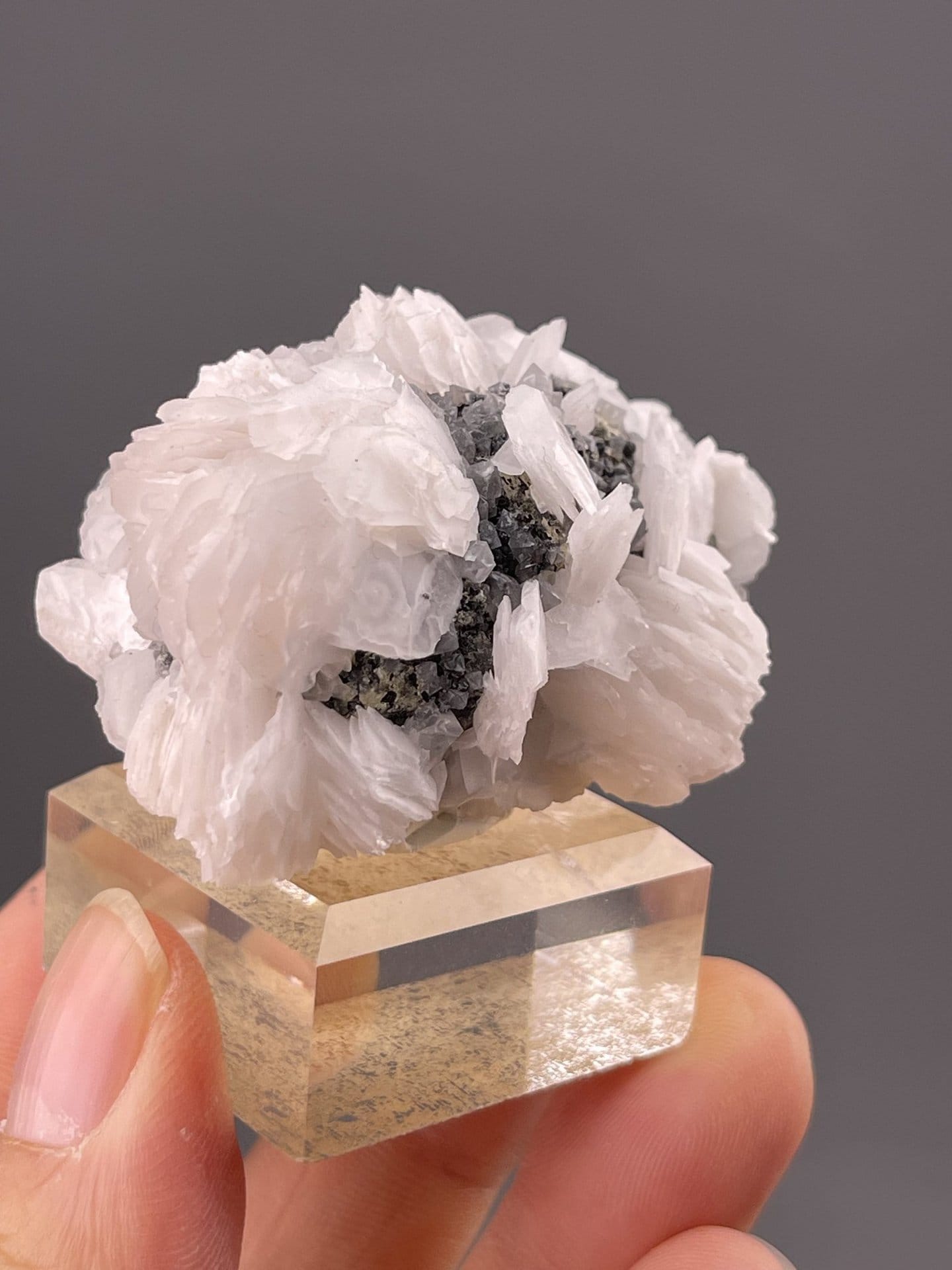 Close-up of white calcite showing layered crystal forms