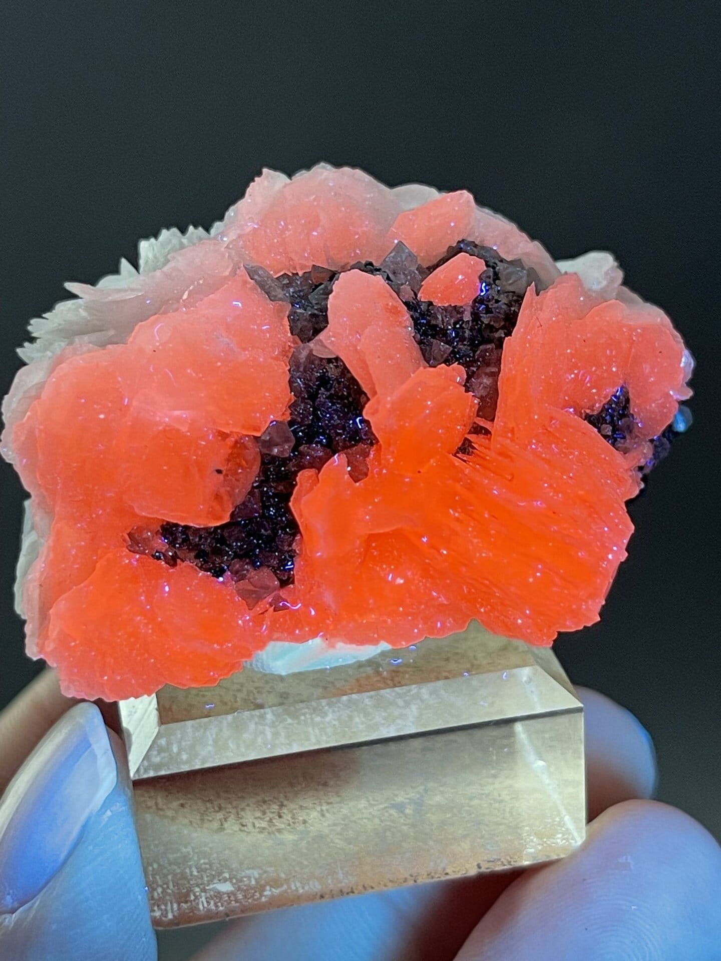 Angled view of Yaogangxian calcite cluster highlighting layered form