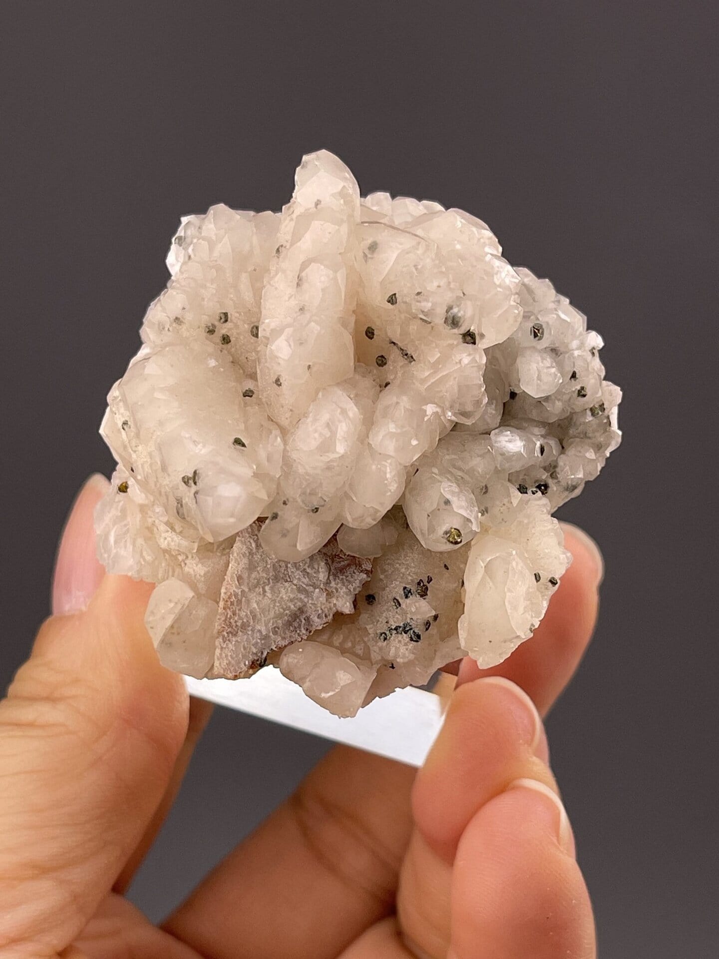 Top view of calcite sheaf showing spray arrangement