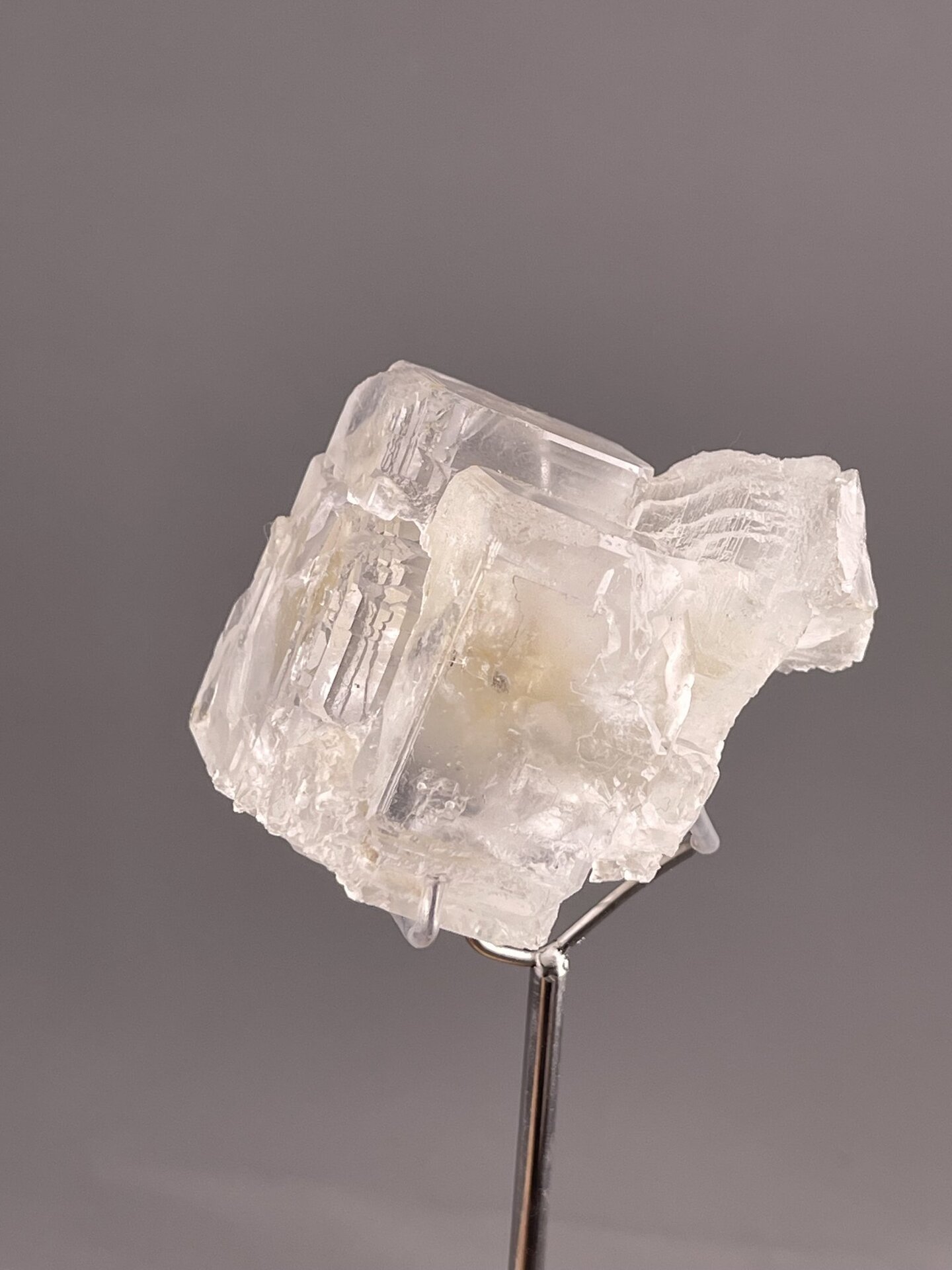 Fluorite Crystal Specimen from Chenzhou, Hunan, China – top-down view
