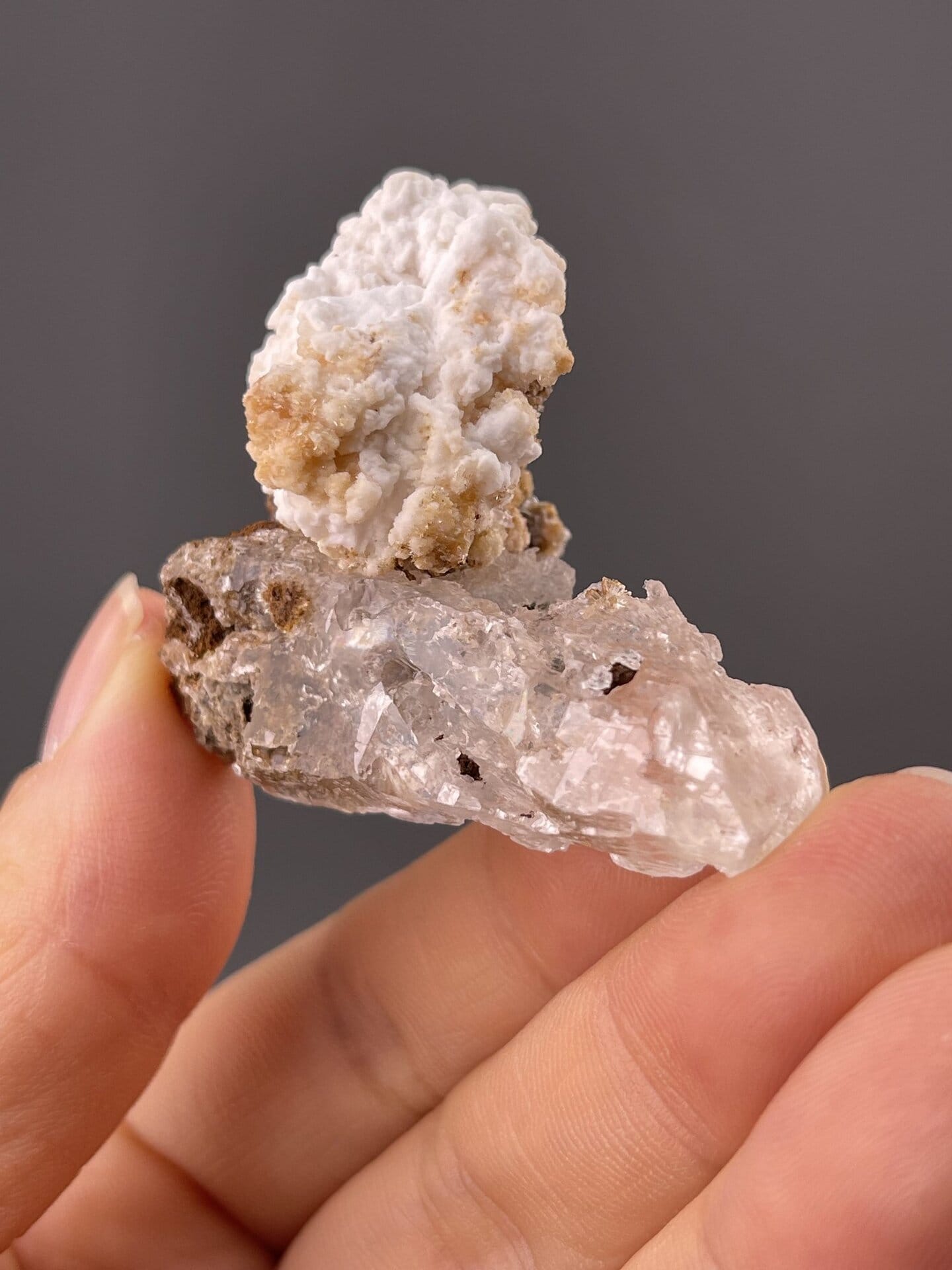 Angled view of Guizhou popcorn gypsum showing three-dimensional form