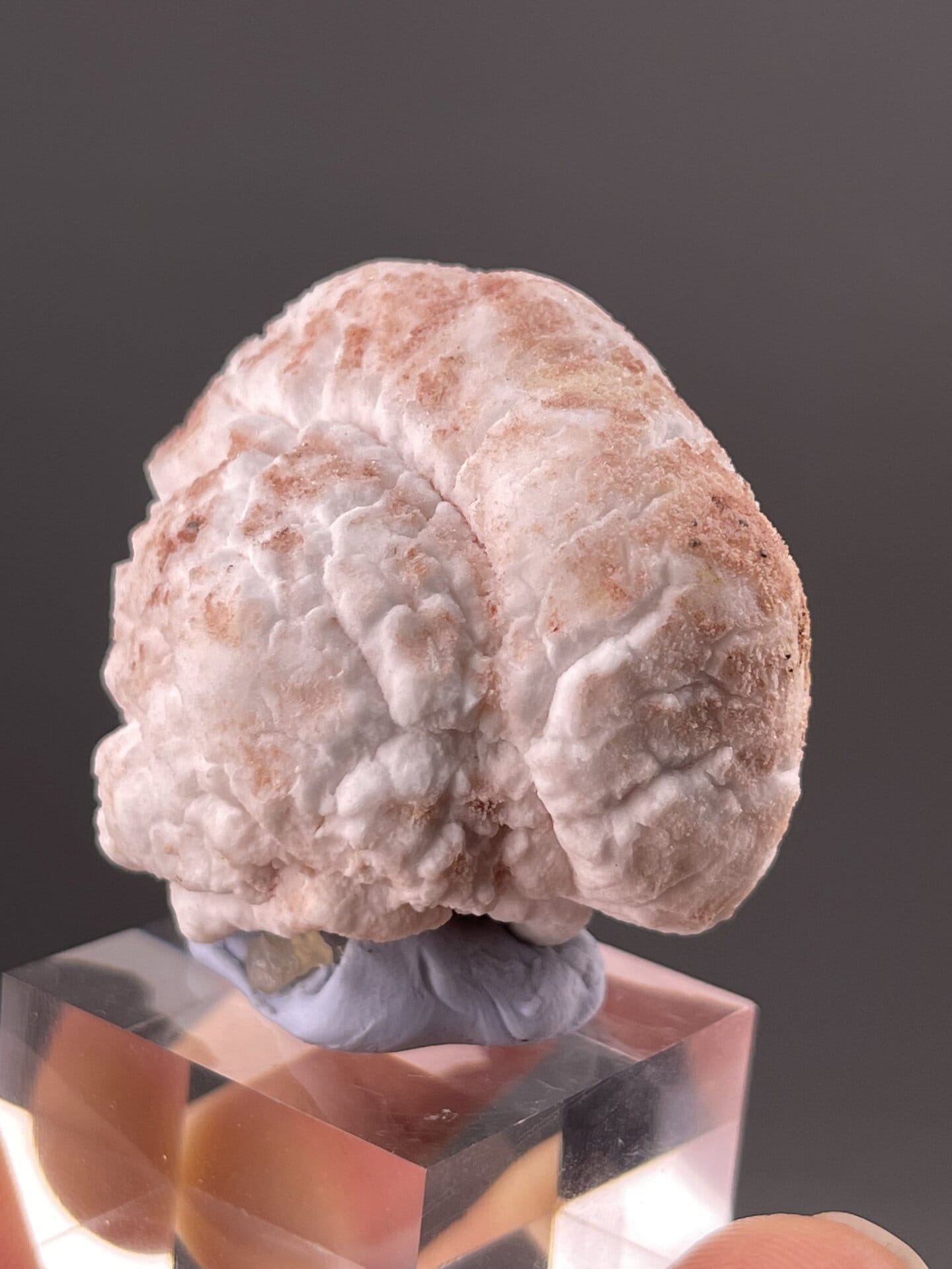 Gypsum Popcorn from Guizhou, China – reverse side