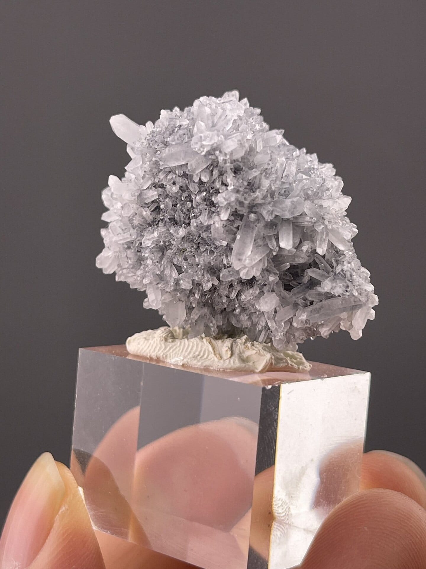 Detail of quartz surface showing bright glassy luster quality