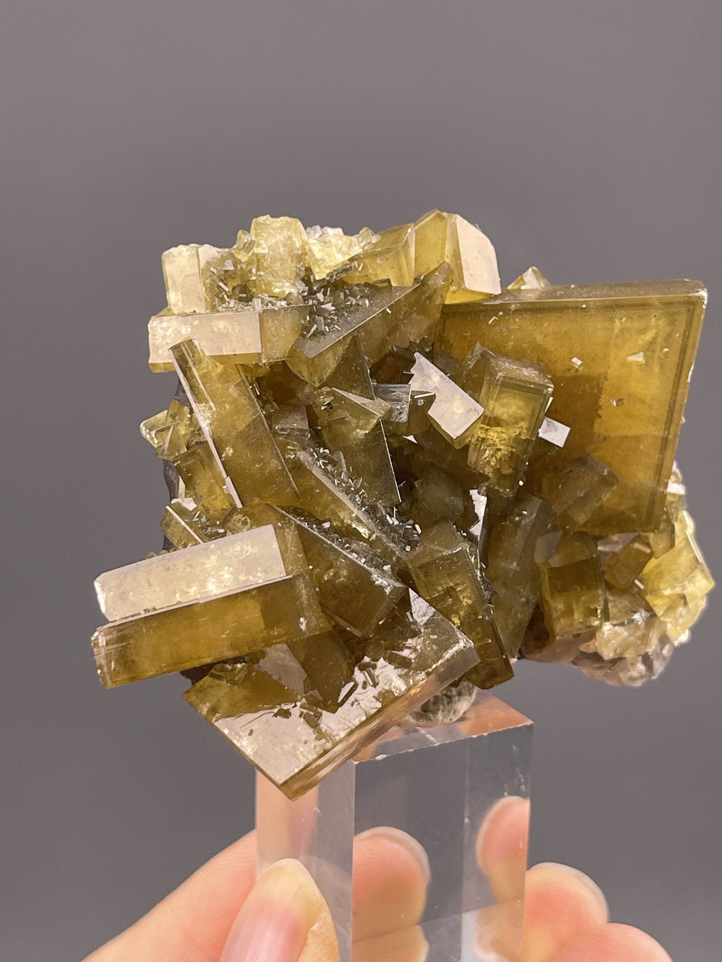 BaSO₄ orthorhombic barite, Mohs 3–3.5, Yichun Mine Jiangxi