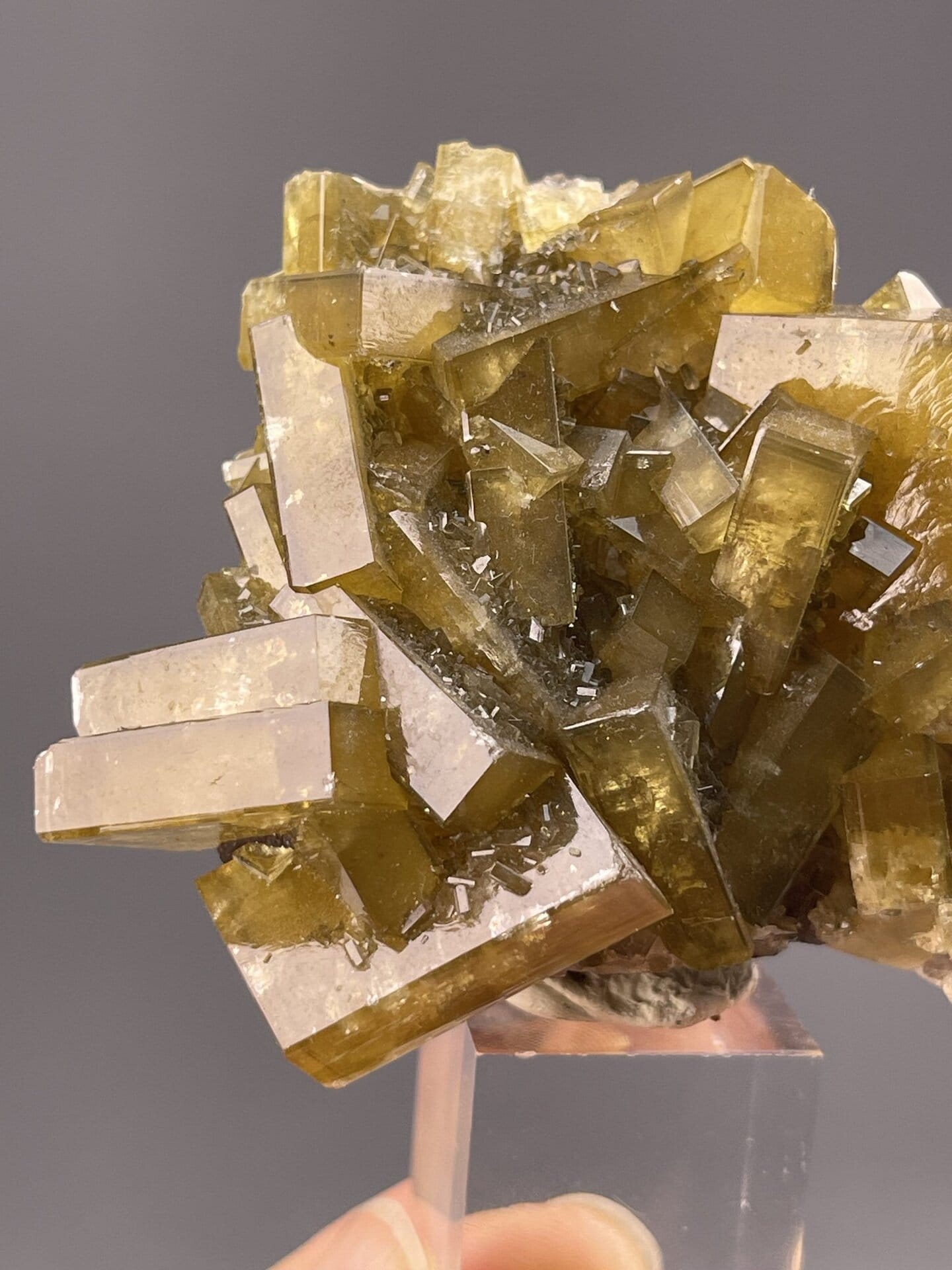 Yellow barite crystals from Yichun Mine Jiangxi China, SKU 1144
