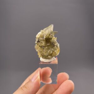 Golden-Yellow Calcite Crystals - Pristine Form - Vibrant Hue - Tonglushan Mine, Daye, Hubei, China - Collector's Gem