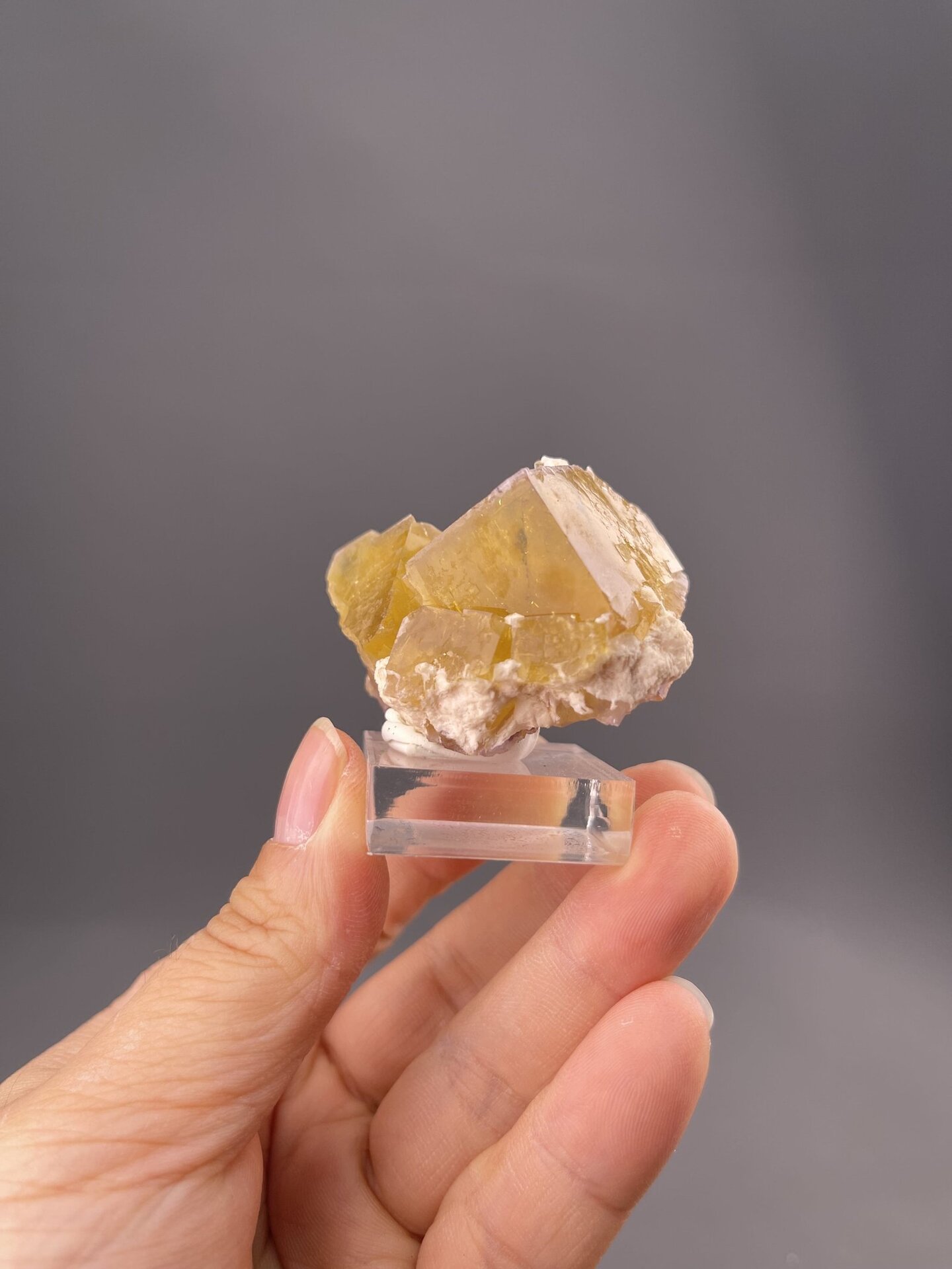 Yellow fluorite cubic crystal from Yanqing County, Beijing, China
