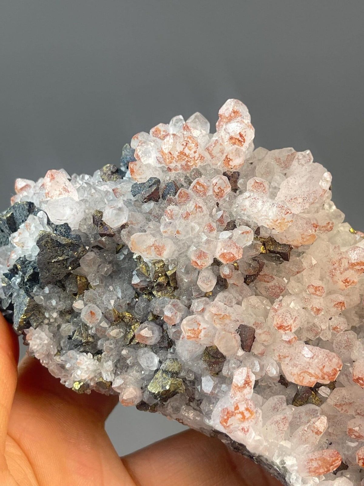 Red quartz crystal on black matrix from Jiangxi, China