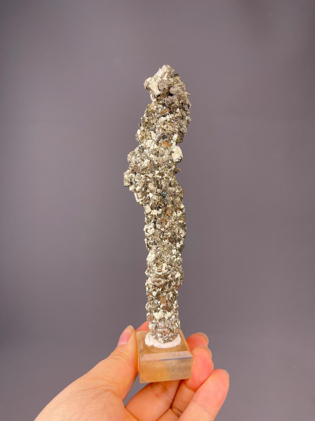 Columnar pyrite crystal from Navajún, Spain, stacked cubic form