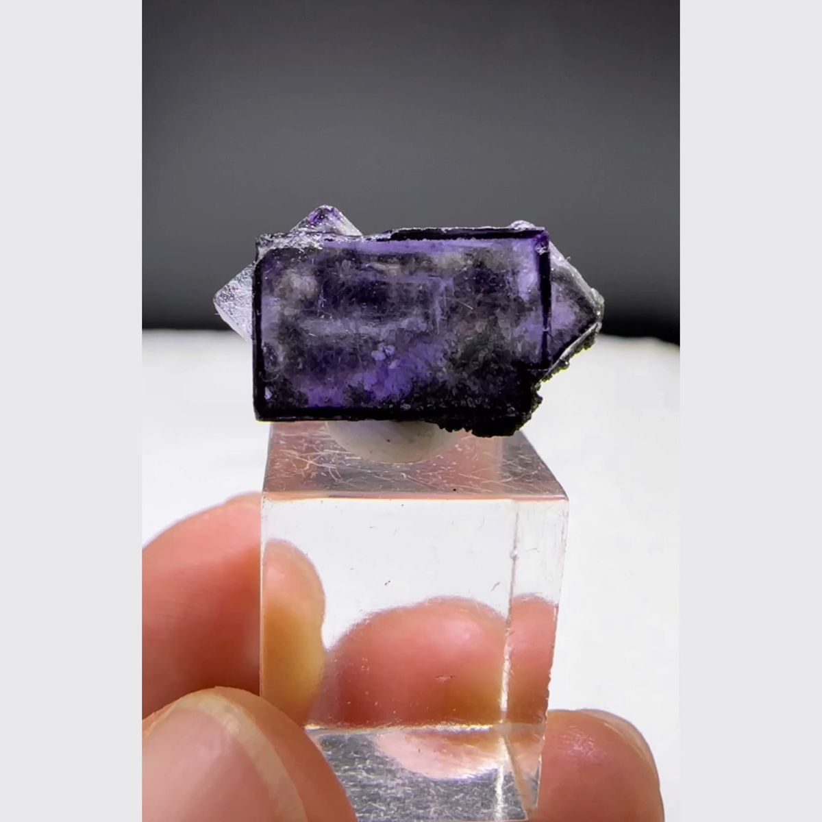 Purple Fluorite with Chlorite Yaogangxian 2.0 cm — complete view