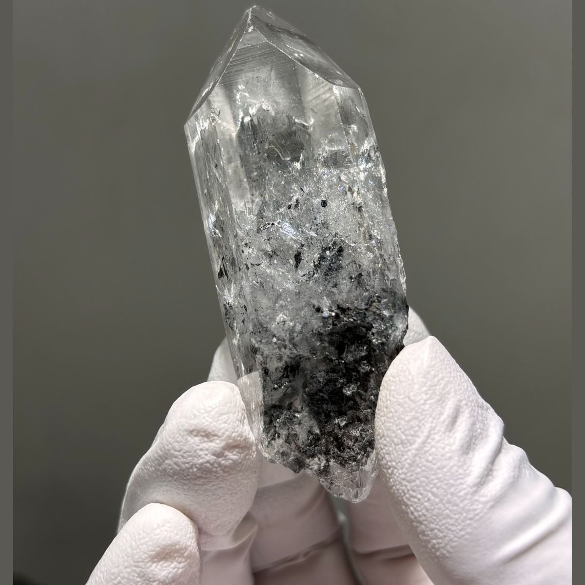 Quartz Point Jinkouhe 7.1 cm — complete view