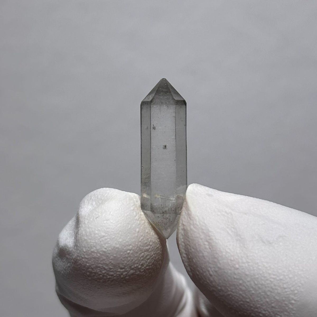 DT Yunnan quartz AR — complete view