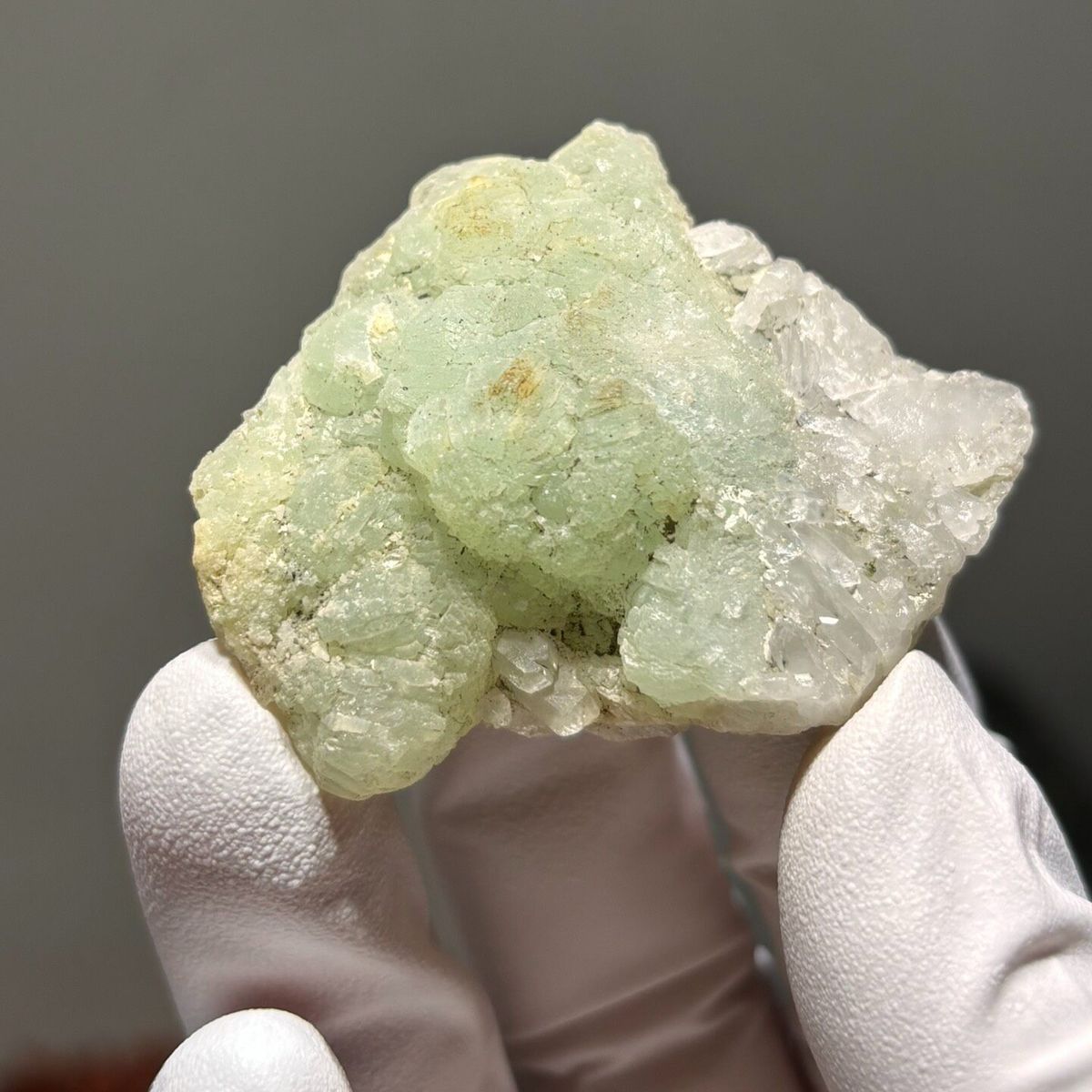 Prehnite Yunnan 5.1 cm — complete view